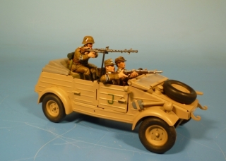 Afrikakorps VW K�belwagen im Kampf	
