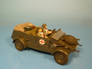 VW Sanittskbelwagen Panzergrenadier-Division Grodeutschland