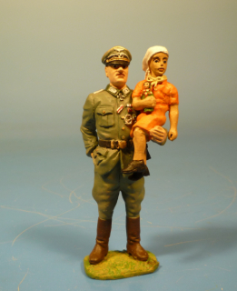 Waffen SS General mit Kind auf dem Arm