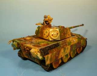 Panzerkampwagen V Panther Sd.Kfz. 171 Nachtkampf-Variante 